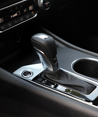 �����Ա����� �����أ�20�����ҵ��м�����ѡ˭��