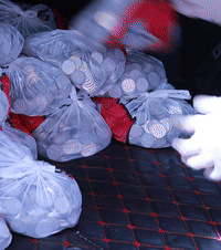 �㽭һŮ�Ӽ��У�Ǯ�ѳɡ�ɽ�������й�����Ա�����ˡ�