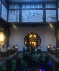 �˻��ǱȽ�����ɫ���ܰ����󲿷�̨����ɫ��