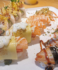 �����˳���200�࣬�Ƽ�з����˾��ůů������