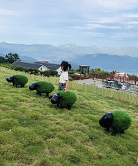 ��ëɽ���֮��¶Ӫ���羰���Ǻ�����