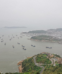 ��������ȥ������ʯ���������˺ܶ���洬