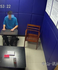 ��ž����С���������Լ�Ů����ߣ�����ְ�ֱ��һ����...