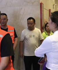 ���������ݾ��ꡱ�󱻽�ȣ���ҵ��2��ά�޷Ѹ�һ�£�