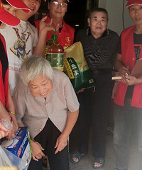 9.9�����գ��߷�ο��ƶ����ͥ