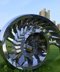 ������̨���ٹ⡿+����㳡