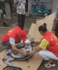 点亮微心愿,给老人送去一辆自行车