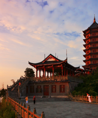 ̨�����·���ţ��ż�·��������ʮ�ﳤ�֣�������С�ں���