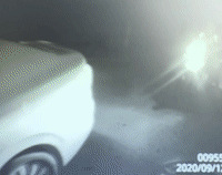 �������ѣ�����Ա���Ž���һ·�񱼣�����·�ˡ�