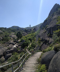 ����ɽ�μǣ��̲�ס��̾����Ȼ������