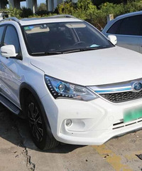 ��ɫ����ͻȻ��������׳����ҡ�������