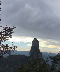 ���ɾӣ�����һ���µľ��㡪��������