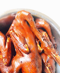 �ڶ�����±Ѽ��һ��±��25ֻѼ��һ���ӷ�����