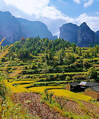 ���۸��᡿�˵����꣬ס���Ӽ��������סŮ���������