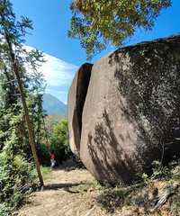 ��������ɽ