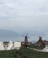 ��ˮ������һɫ