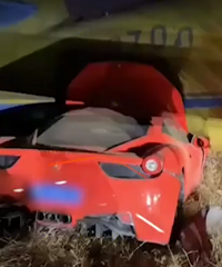 ���ʧ�ܣ��㽭һ����������ײ�ɻ����¹��ֳ�һƬ�ǽ�