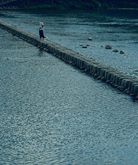 �����������������Դ��ÿһ֡�羰����ʫ�续