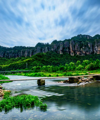 һ·���������ӡ����ǣ���һ��̨������ʢ�ᣡ