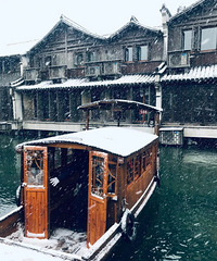 12�����ʺ����еĵط�ح��Щ����ֻ�ж������