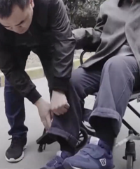 �Ϻ����˽�300�򷿲��͸�¥��ˮ��̯�����������ɣ����������