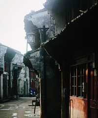 ���Ͼ�ʫ�⣬���ൺ���ݣ�ԭ���������㽭��͵��ĳ���