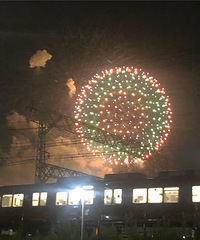 ��̨��Ӱ�죬����ȡ���ˣ�ȴ�����˴����̻����