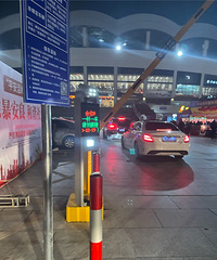 ���������ݹ�����ʳ�ڣ���Ҷ��²��ѳ�