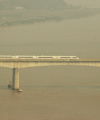 ��������ͷɽ