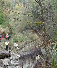 ���˴���ɽ�������ں���900���׵ĵط�����ѩ