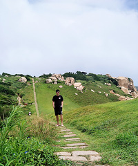 94��·���ڱ��ʦ����178��Ѱ��������ֹ��Ͻ���Ů��