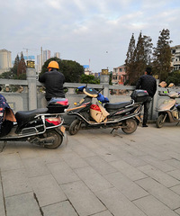 �����Ƕ���ȥ�������ˣ����ǻ����뵽�ٹ���