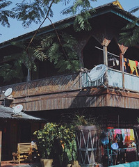 ���ϱ߾�С�ǣ���������Ŀ�����