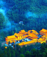 ��ӵ��������ɽ��ѩ��������������ߵ�����ȪС��