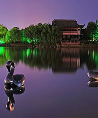 ����̫������������˹ų�ҹ���ж���