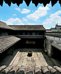 �㽭�и�С�ڵ�����ǧ����أ��ųơ�����С������