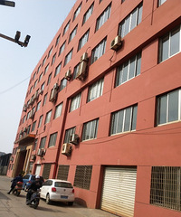 ���۸��᡿̨���ж��������޳ܵĿ�ƭ����Ա����Ǯ���ϰ壿