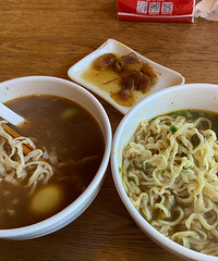 ��଺���ţ���棬��ଶൽ����Ⱦ�ɻ�ɫ