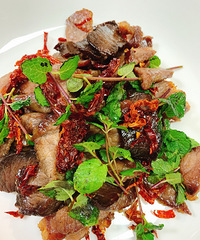 �����������֡����������ǹ�����ҹ����ǰ��