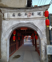 �ſ��°����Ͻ����ɣ��Ŷ���������Ȼ��ͬ��ζ����