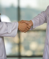 ���۸��᡿Ϊʲô��ʿ����Ը���ҽ����