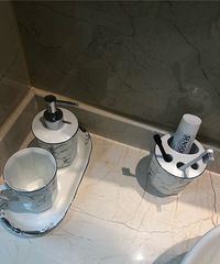 ���۸��᡿һ���˻���������