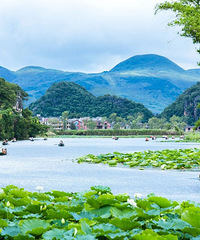 ��һ���ˣ�����ȥ���ϳԳԳԣ�