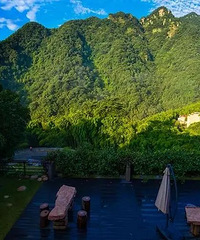 �̻������½��ϣ����˵�ʫ�ⴺ���ֱ�Ʒ���Ӱʦ��