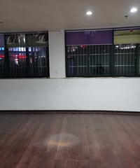 ����㳡�߾޶��㳡4¥��Ԣ58.17ƽ���׳��ۣ��۸�1.1��ÿƽ����