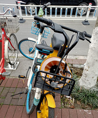 �����綯���г��䰲ȫñ��