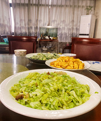 ���Ǵ�̨�ݵ���ʳ��ʳ��Ͳ������