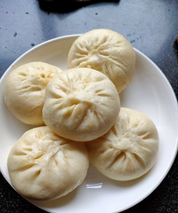 ���һ������������ɫɫ���ˣ��о��󲿷ַ��޹�ϵ���Ƚ���Į