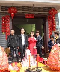 ���������Ҷ��顿���ж������ݣ��Ͱְ�����һ���Ӱһ��