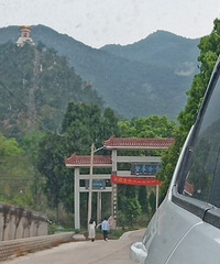 �ٺ������ʹ填�������£��Ǹ���ˮ���ذ���